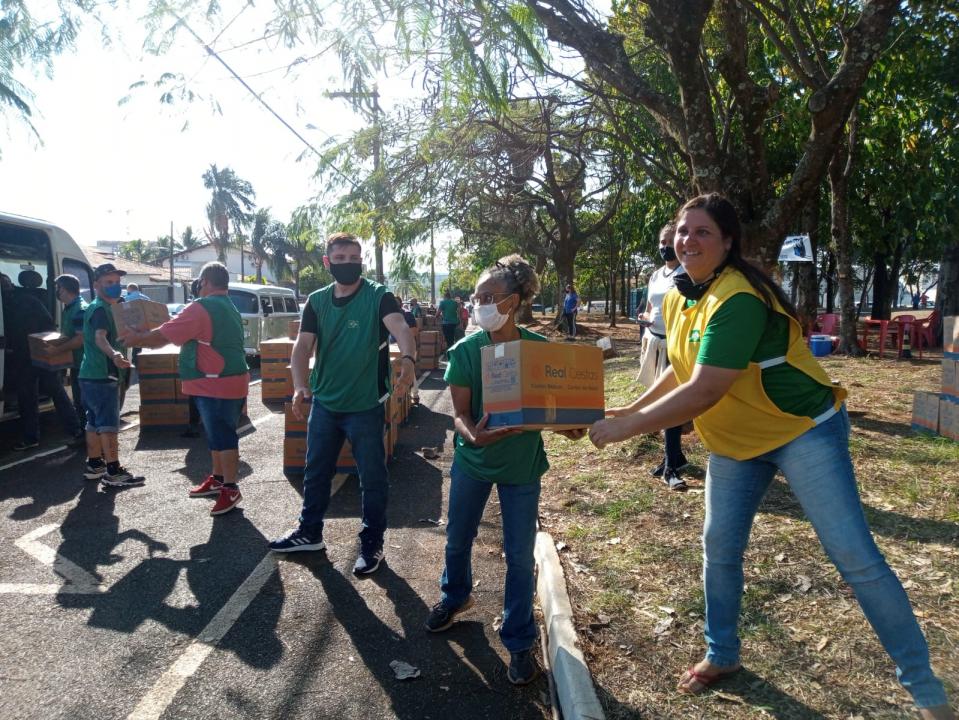 Foto 11 de 11 — Com presença de Eduardo Bolsonaro, vereadores e lideranças pedem impeachment de Edinho Silva